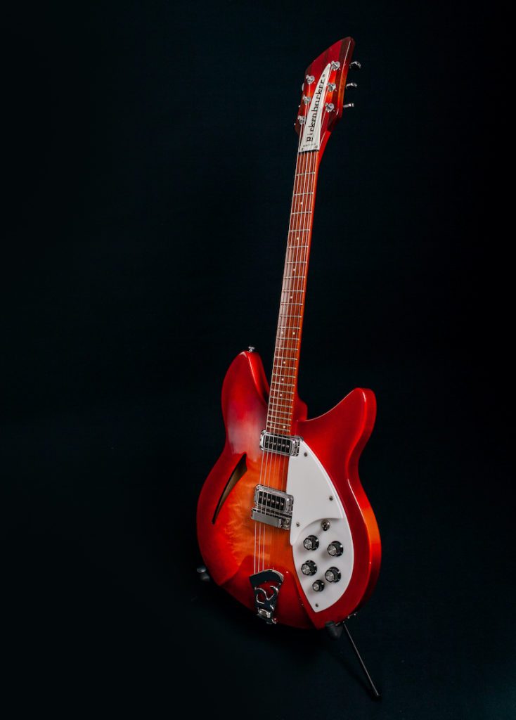 1991 rickenbacker 330