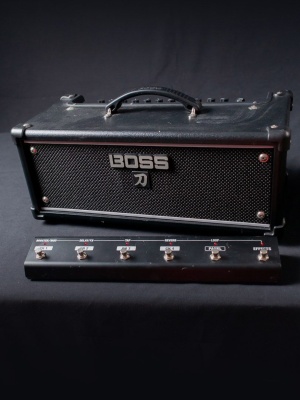 Boss_Katana_Head_Amp_2