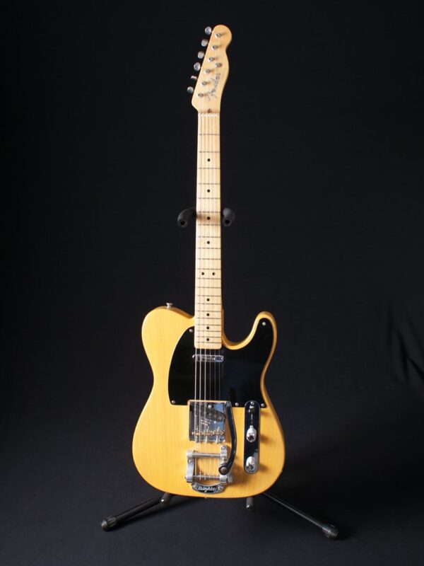 2009-Fender-52-Reissue-Tele-01