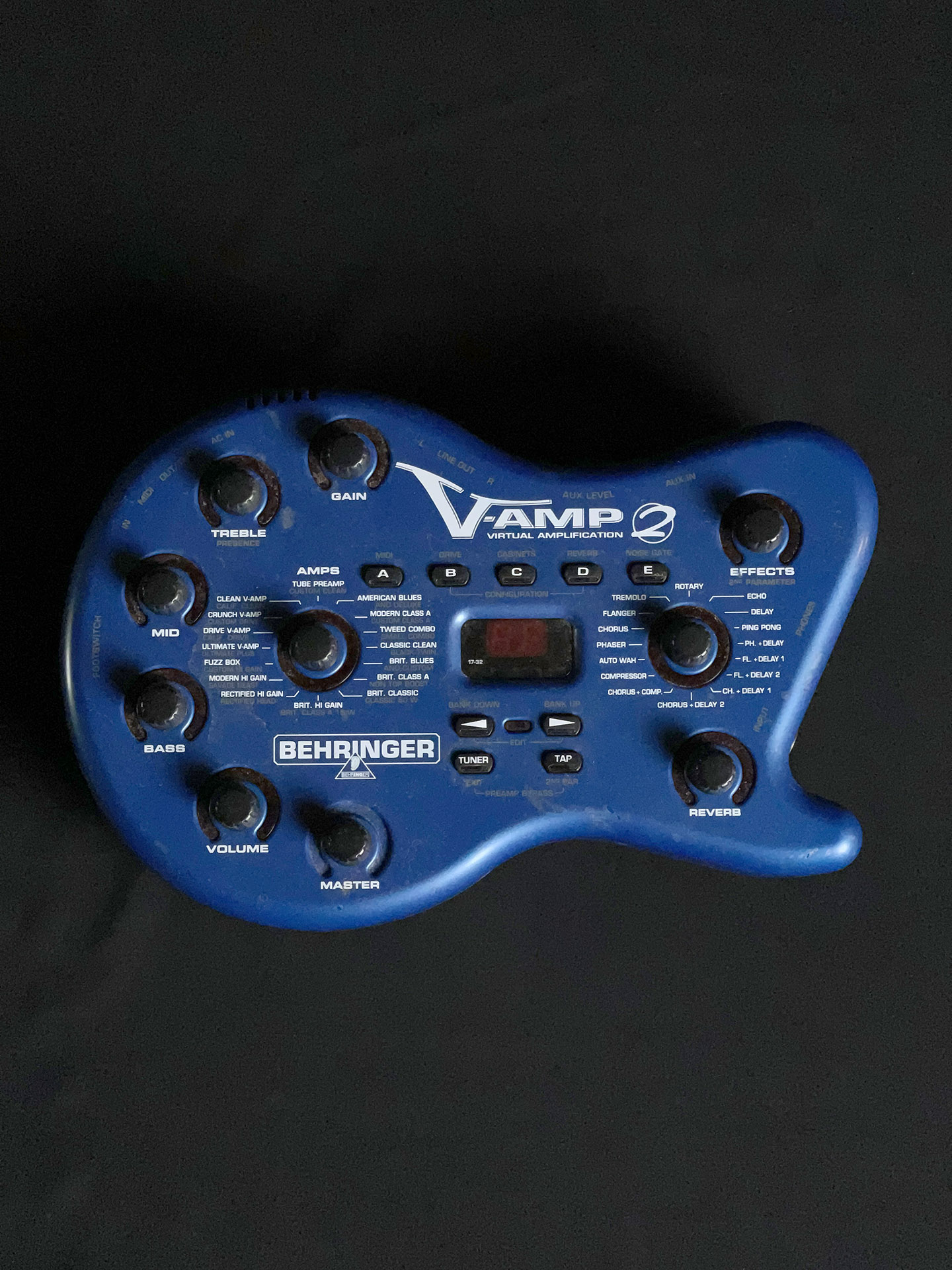 Behringer VAMP Virtual Amp