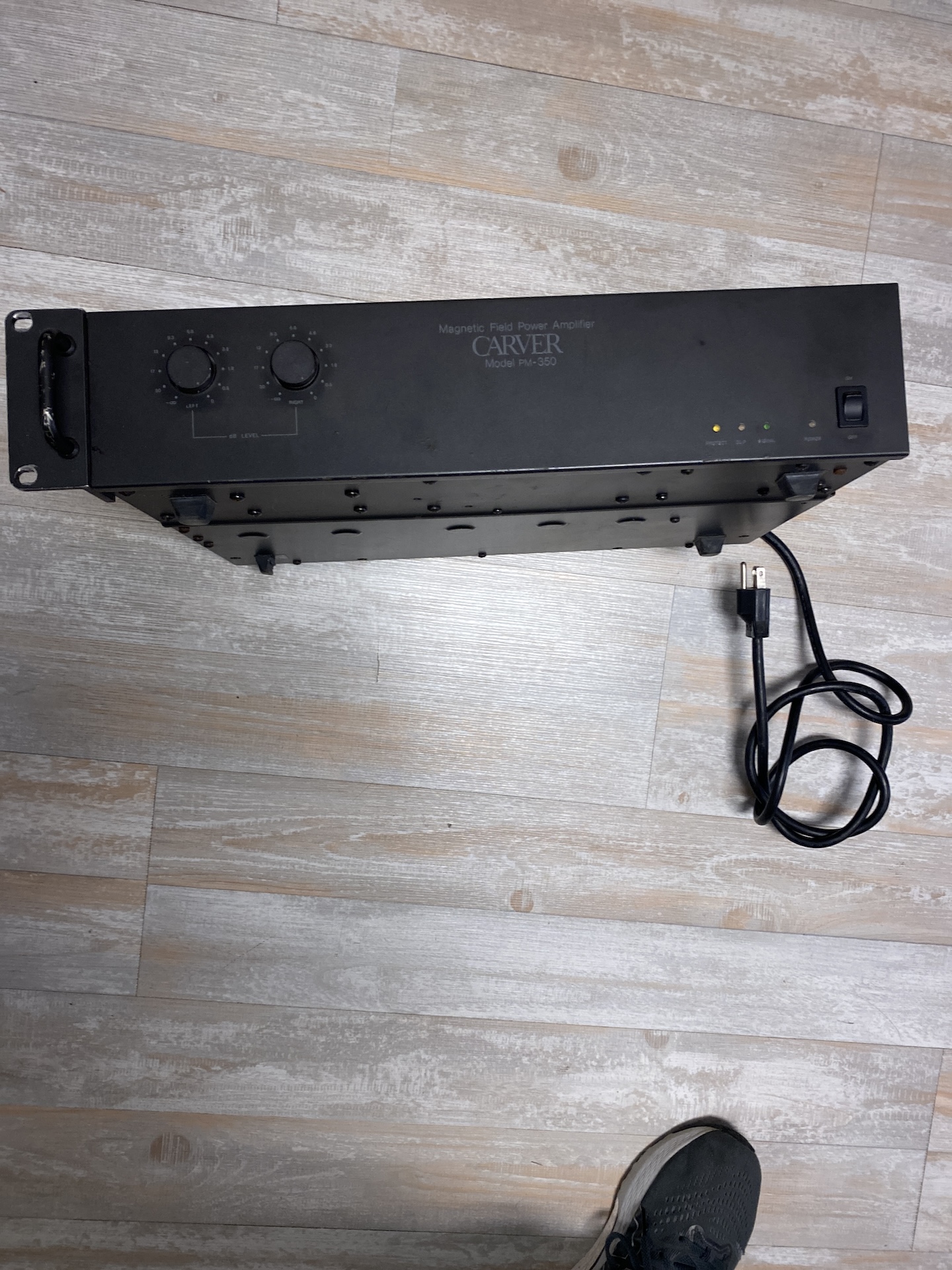 Carver Model PM-350 Magnetic Field Power Amplifier