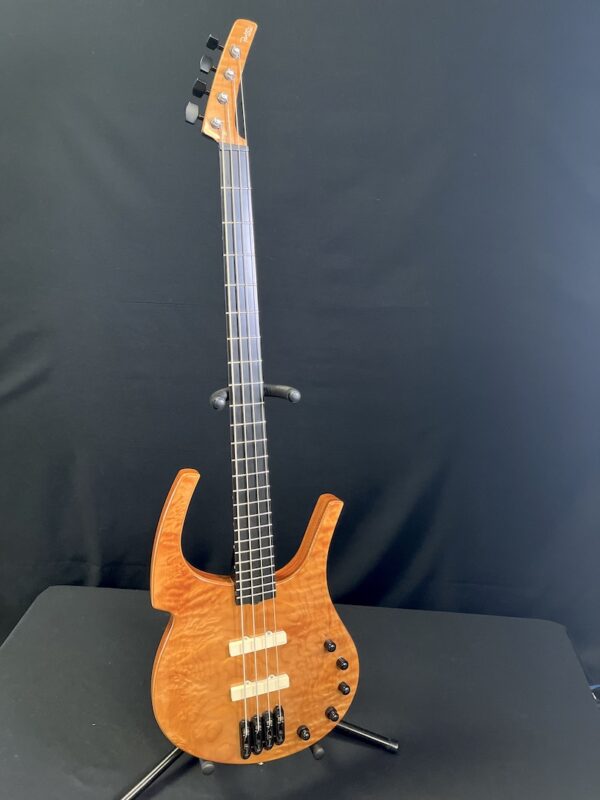 Parker Fly Bass, 4-string, 2003, EMG and PIEZO Pickups