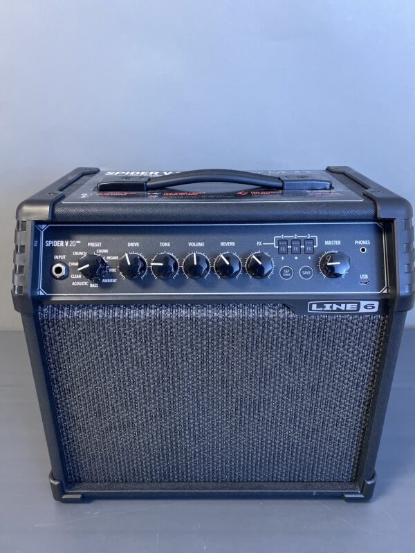 Line 6 Spider V20 Guitar Amp