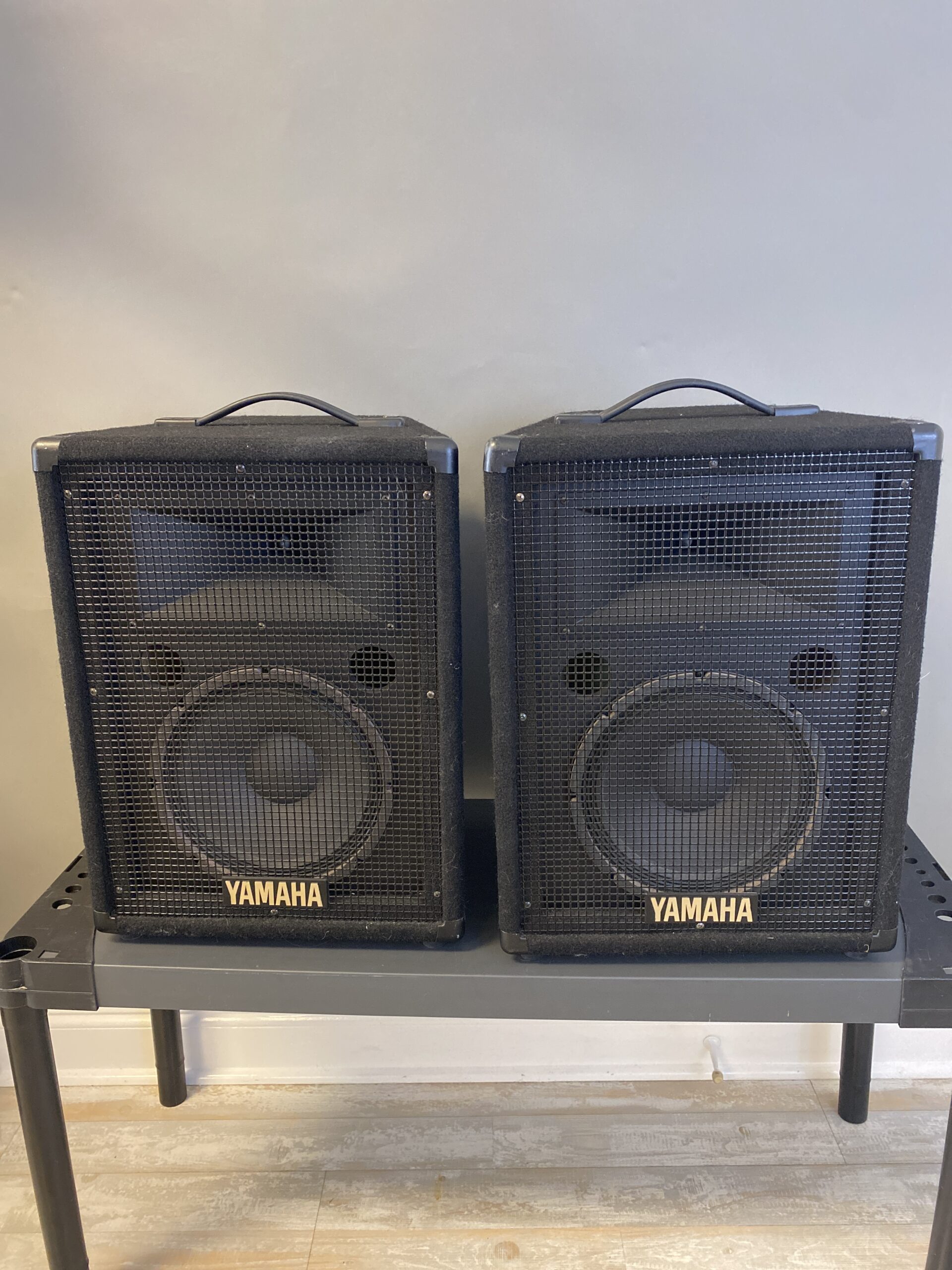 Pair Yamaha S10e Speakers 6601574250927001 1
