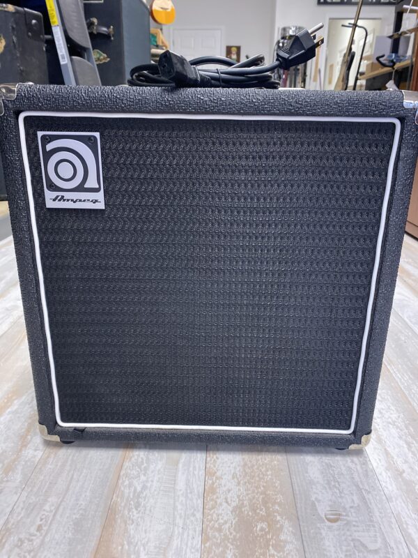 Ampeg BA-108 Bass Amp 7701330251029006 1