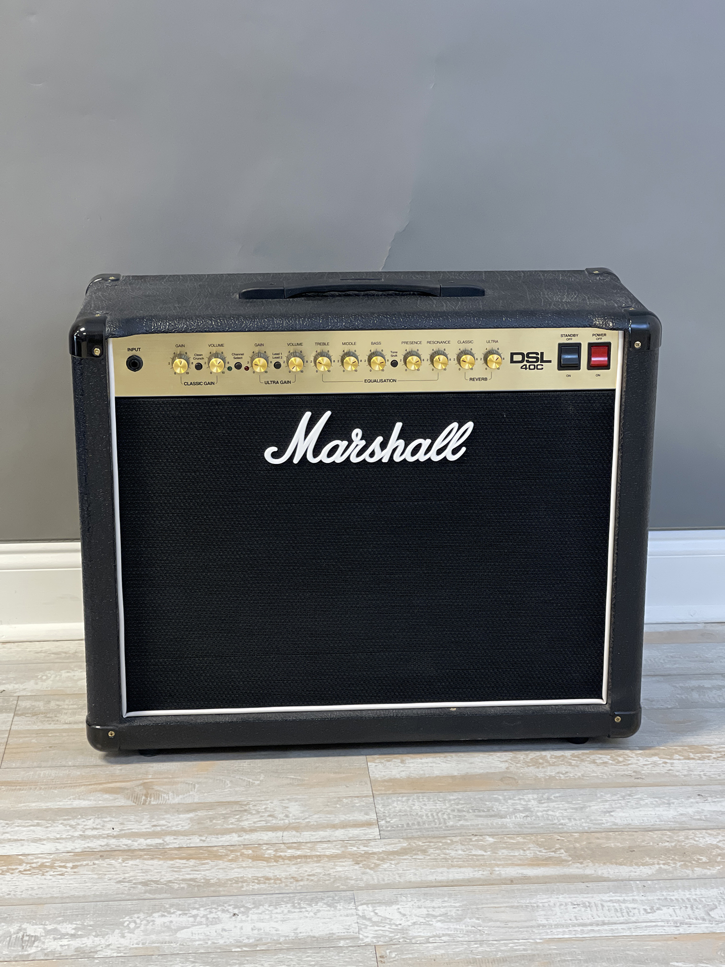 2016 Marshall DSL40C 2-Channel 40-Watt 1x12" Guitar Combo Amp