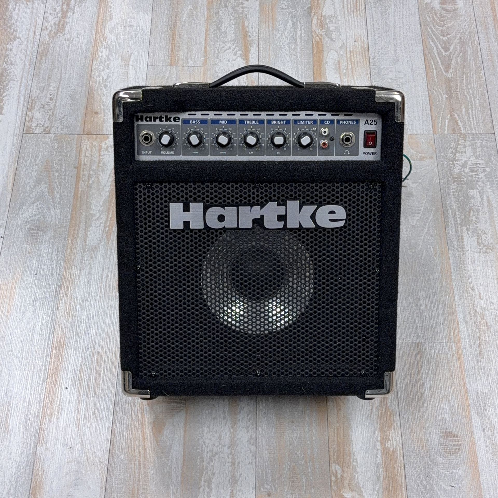 Hartke A25 25 Watt Bass Amp