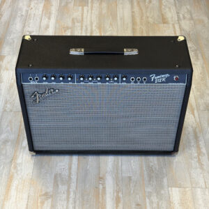 2013 Fender Frontman 212R 2-Channel 100-Watt 2x12" Solid State Guitar Combo Amp
