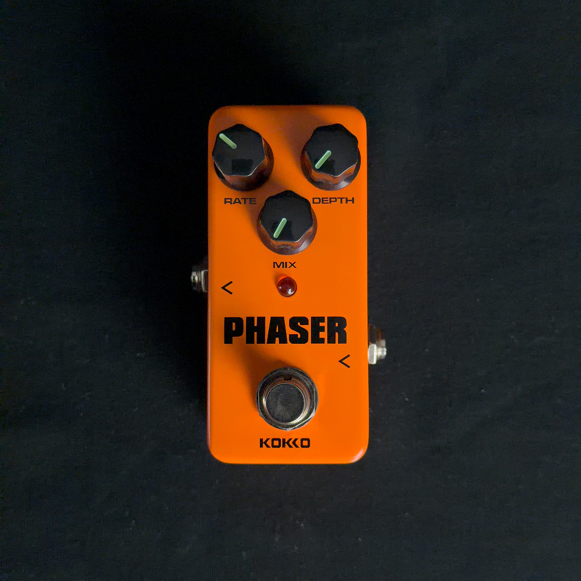 roger mayer pedals Mongoose-X Fuzz Pedal Basil Bohème Carry All Batterijformaat:60 V 30 Ah 2024S