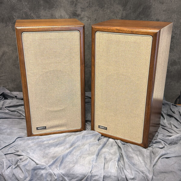 The Advent Loudspeaker Speaker Pair