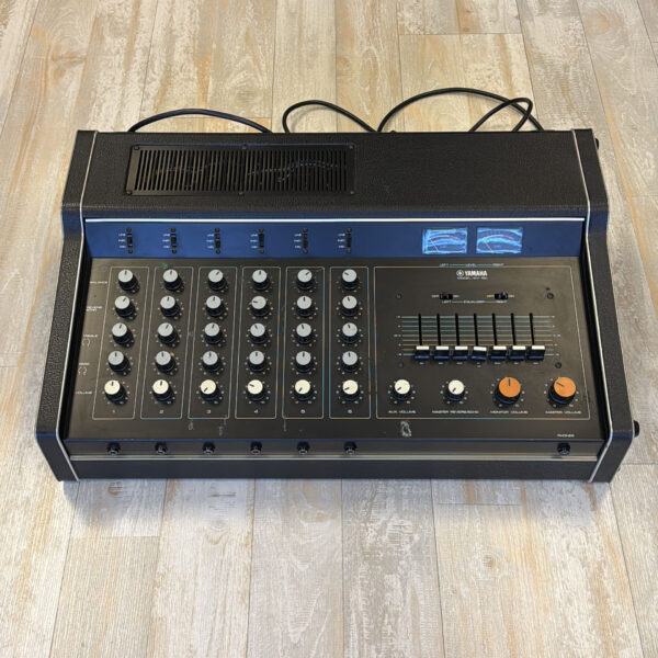 Yamaha Model EM-150 Ensemble Mixer