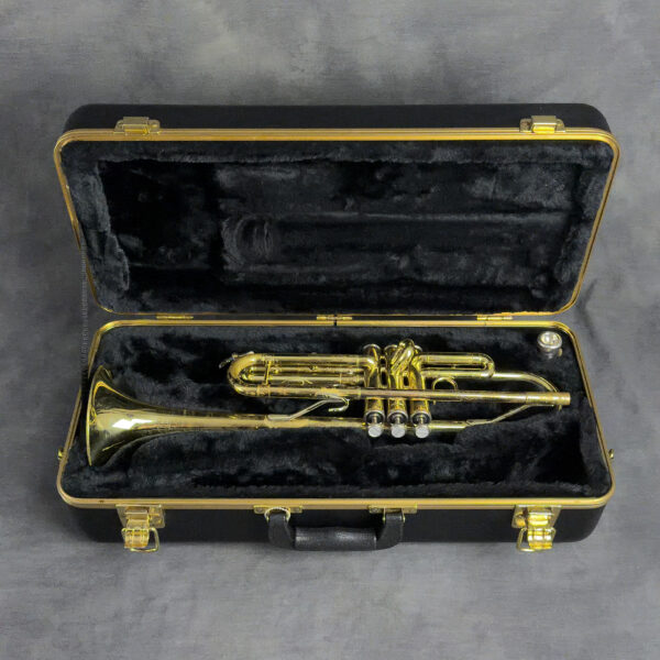 1980s-1990s Bach TR300H2 Bb Trumpet with original Hard Case