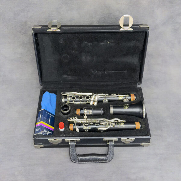 Vito Model 7214PC Bb Clarinet