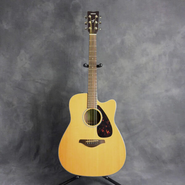 Yamaha FGX800C Acoustic-Electric Guitar