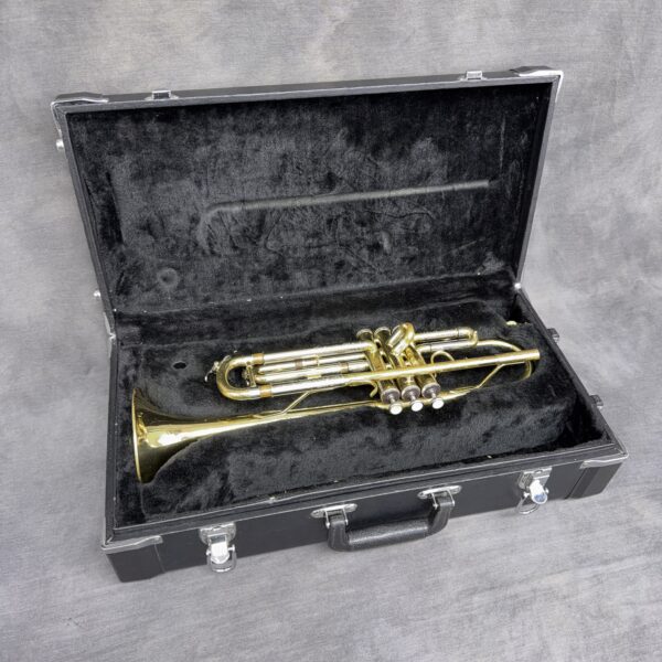 2009 Jupiter JTR-600 Student B♭ Trumpet with Hard Case