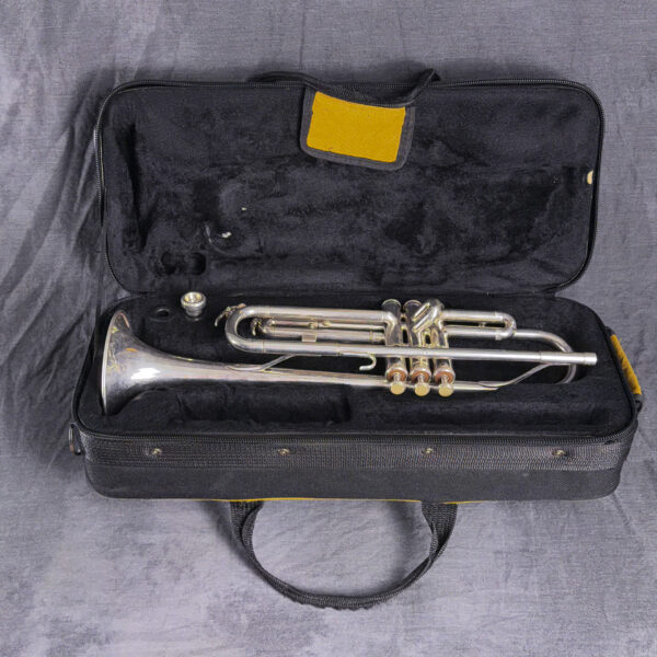 1980s-1990s Yamaha YTR-2320 B♭ Trumpet with Case